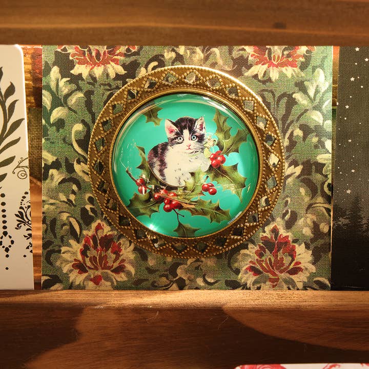 Asunder Bazaar - Wholesale Brooch - 20pc Vintage Christmas Brooches on Cards 8