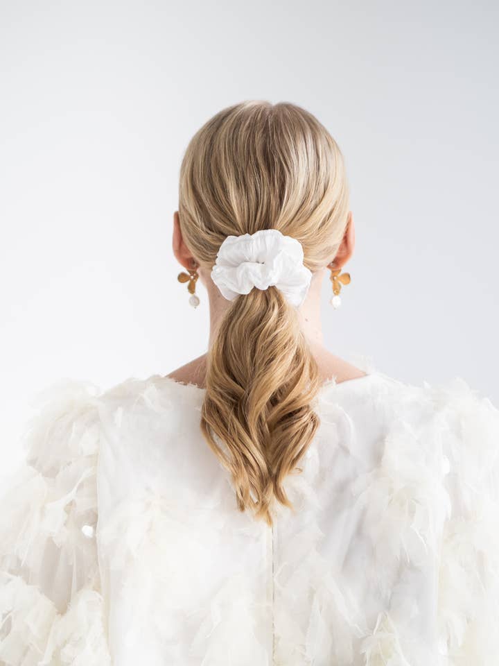 Selena Scrunchie White – Normal for wholesale by Little Details Helsinki