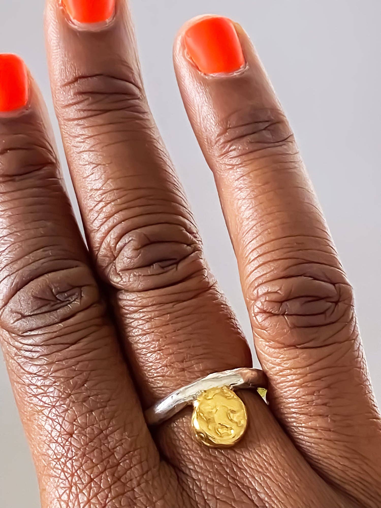 MOCA Jewellery - Wholesale Band/Stacked Ring - Circle Accent Ring15