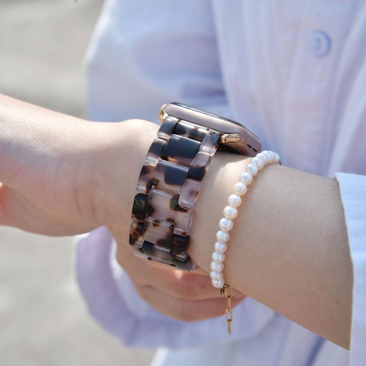 Resin Bracelet Light Weight Bands for Apple Watch and other Purchase Wholesale alta bigiotteria. Free Returns & Net 60 Terms on Faire trending on Faire.