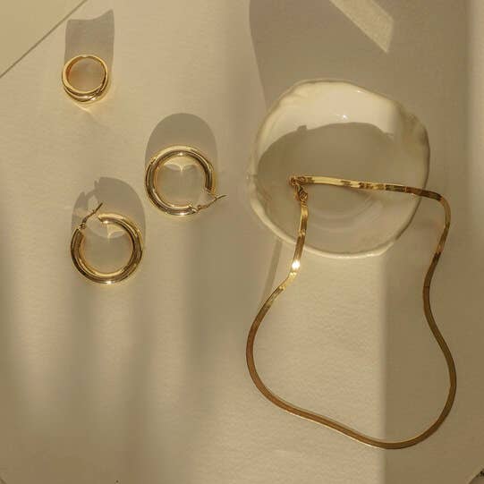 L'ensemble classique pour la vente par Milk and Rose