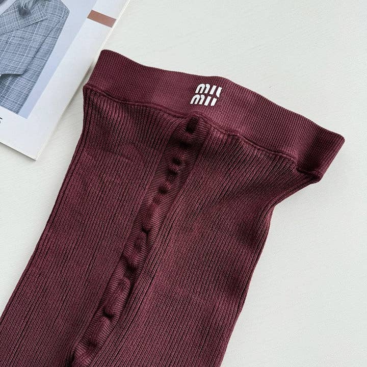 FurDecoration - Wholesale Fashion Leggings - Women's - Thick Striped Vertical Letter Print Leggings