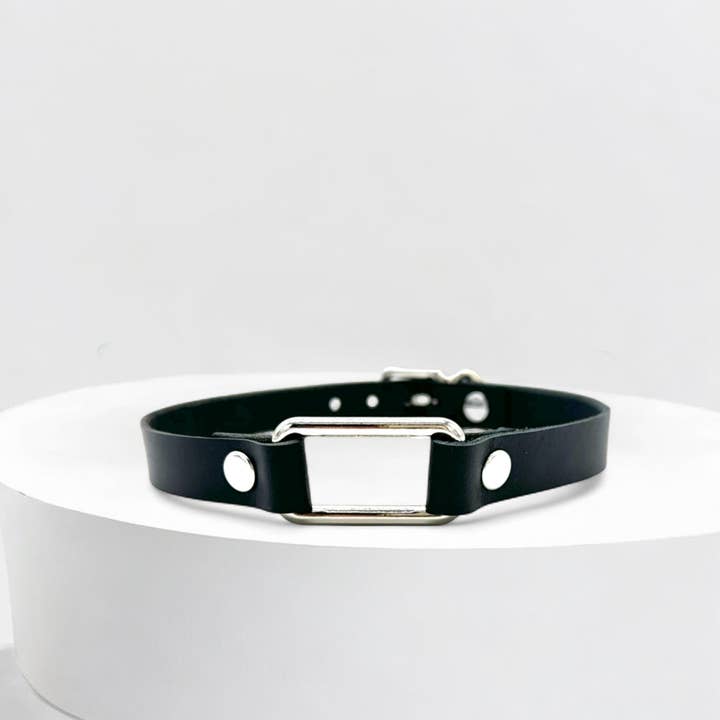 Black Rectangle Leather Choker for wholesale by Lunel Fashion