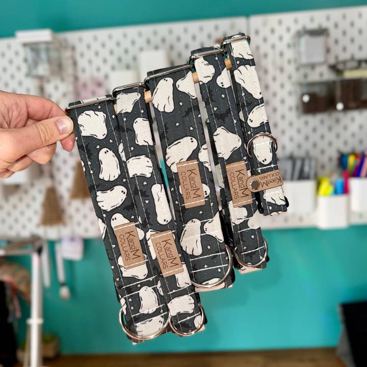 K and M Collars - Wholesale Pet Collar - Dog - White Ghosts on Black Halloween Dog Collar, Spooky, Fall1