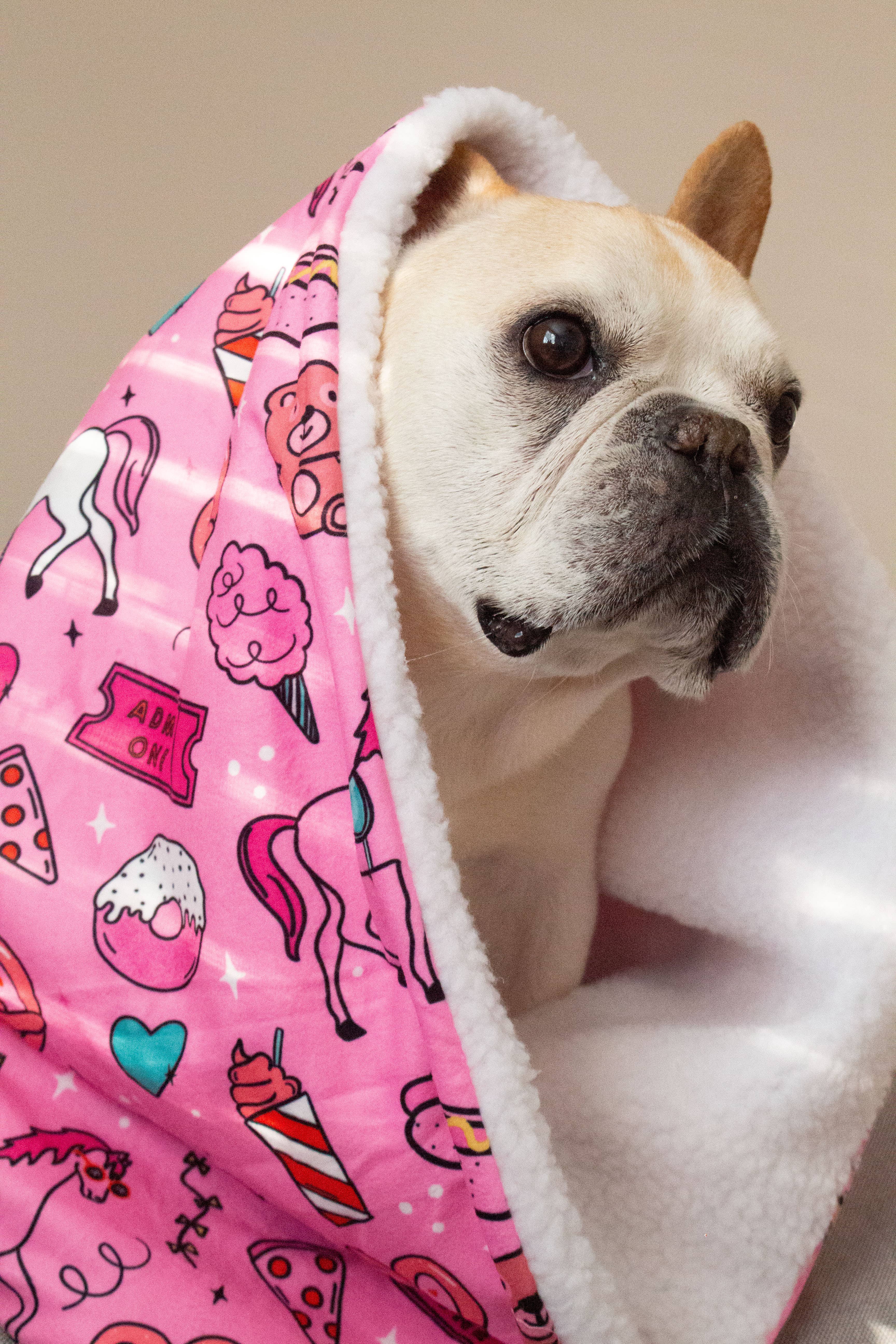 Woof & Wonder - Wholesale Pet Blanket - Dog - Pink Carnival Dog Blanket with Warm Sherpa Fabric2