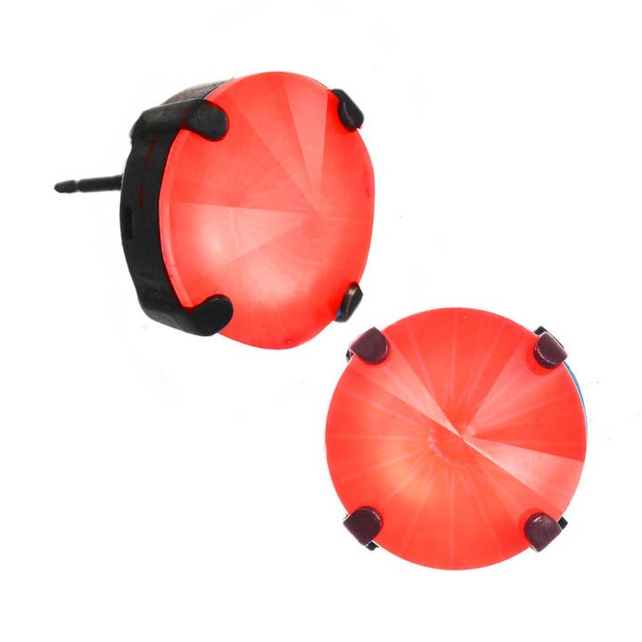 Grunderna Studs i Neon för wholesale av TOVA