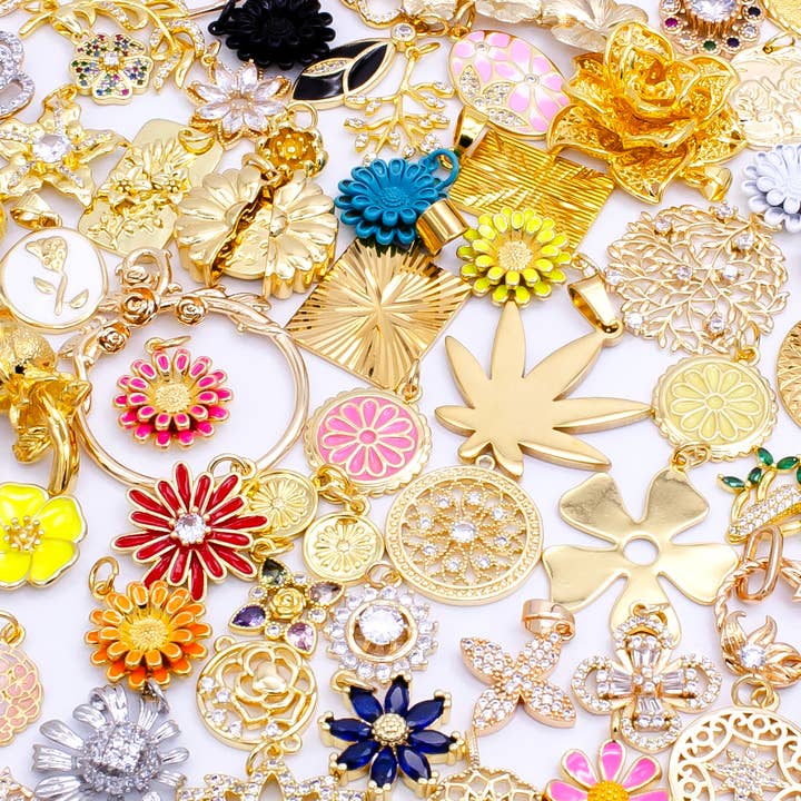 Aim Eternal - Wholesale Individual Charm/Pendant - Bulk Gold Flower Charm Bracelet Necklace Charm Bar Supply
