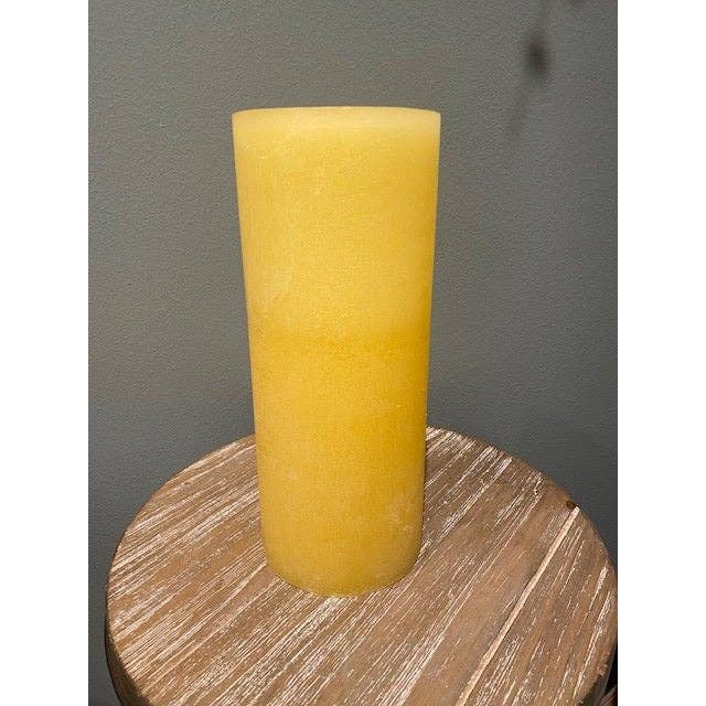 Pilar Artesano Illure de 4" x 10", Mantequilla para venta al por mayor de Tremont Floral Supplies