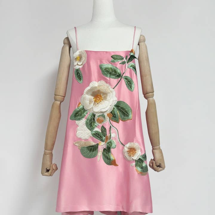 Productseeker - Wholesale Dress - Women's - DR685Y 3D Embroidered Backless Suspender Dress in Soft Pink17