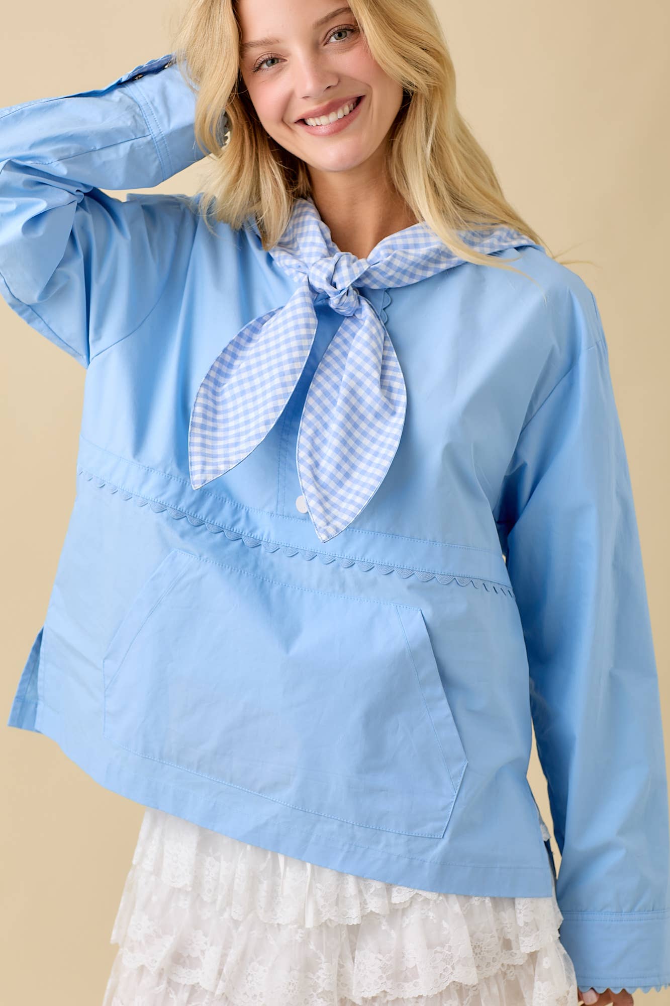 Main Strip - Wholesale Windbreaker - Women's - Windbreaker Jacket With Hoodie And Neck Tie Detail7