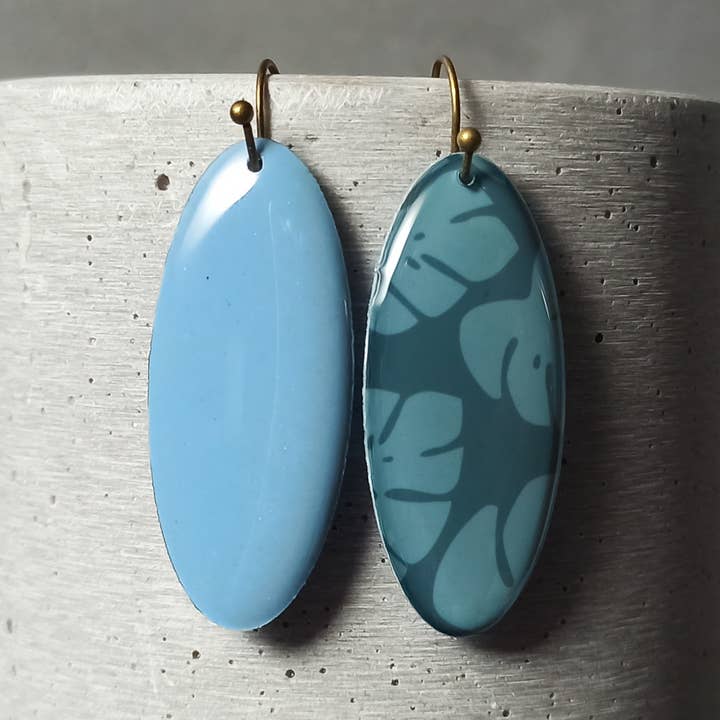 Chinon vendbare øreringe - monstera blade 1064 for engroshandel hos une Hirondelle sous le Tilleul