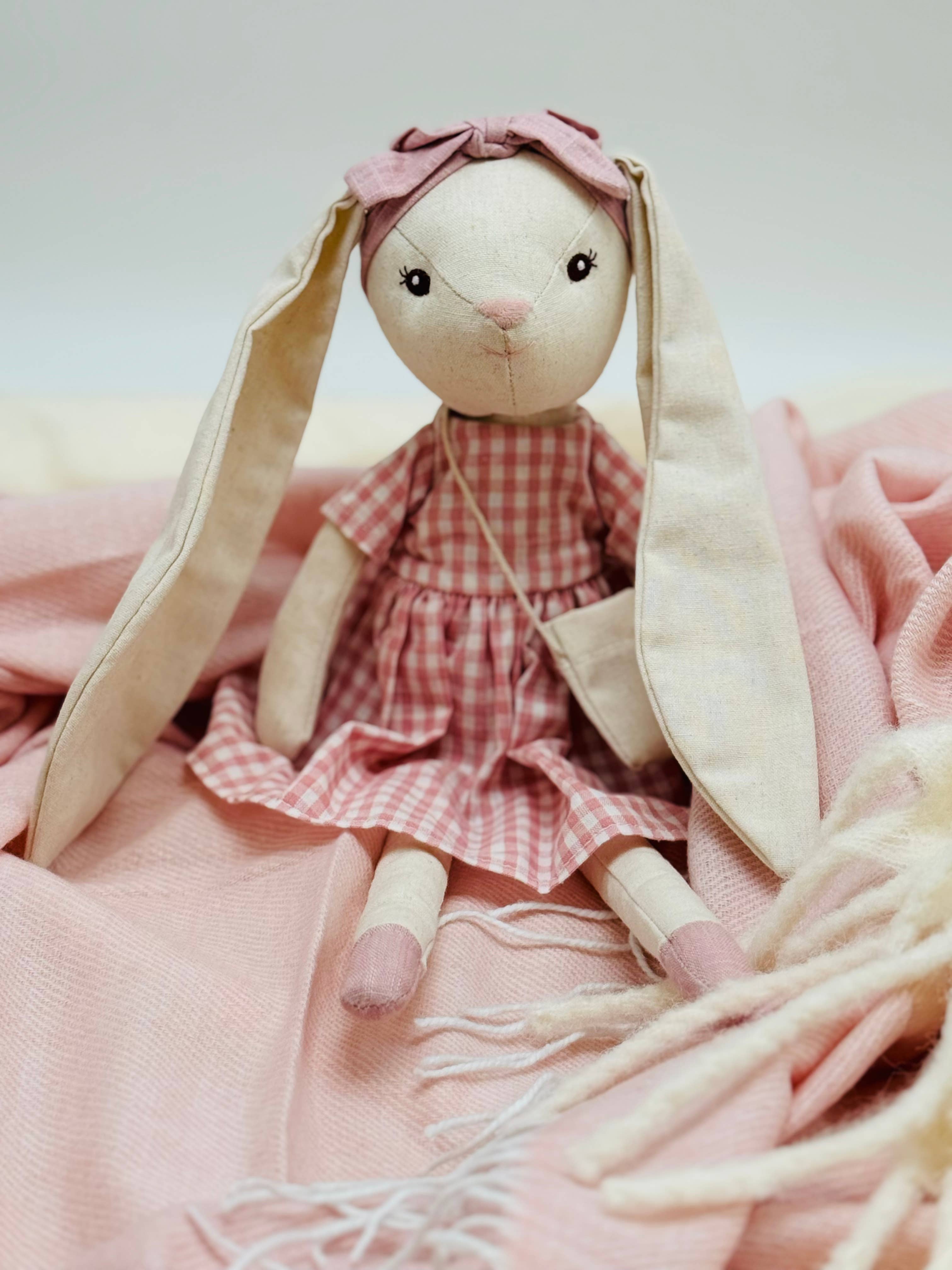 ToysLink - Wholesale Stuffed/Plush Toy - Kids & Baby - Plush Toy Girl Bunny-Bella1