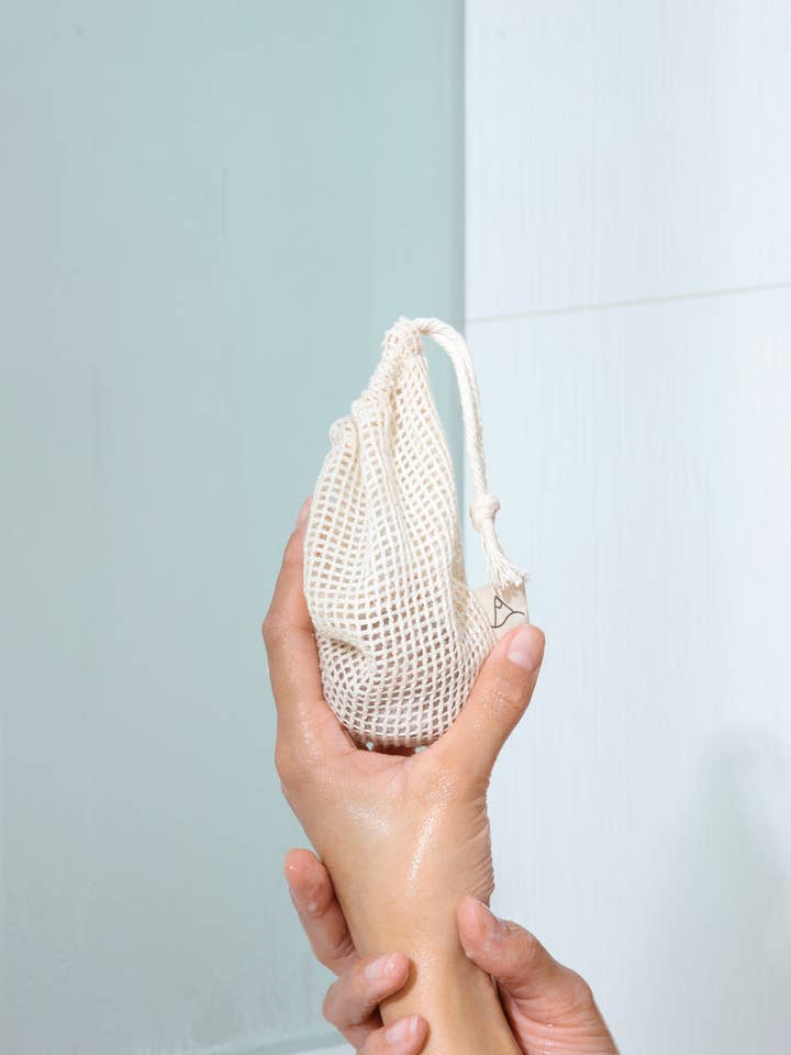 Zerowaste Solid Shampoo and Conditioner Bar Bag for wholesale by The High-End Hippie