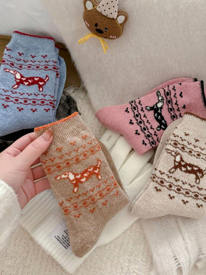 Happy Knits - Wholesale Socks - Women's - Women's Wool Socks - Warm Dachshund Pattern Winter Socks12