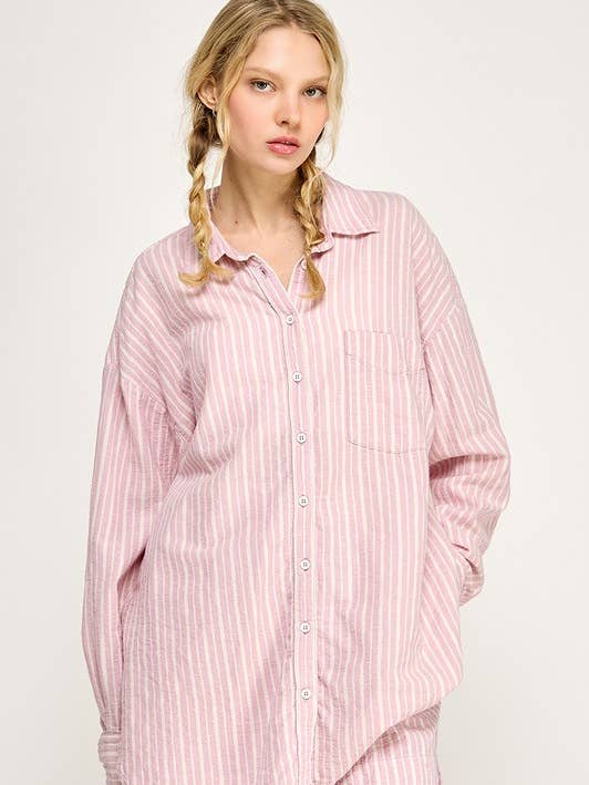 Miss Love - Wholesale Button Down Shirt - Women's - OVERSIZED CLASSIC CASUAL BUTTON DOWN SHIRT