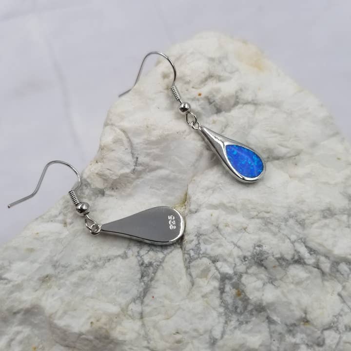 The Pretty Jewellery - Wholesale Dangle Earrings - Blue Opal Earrings