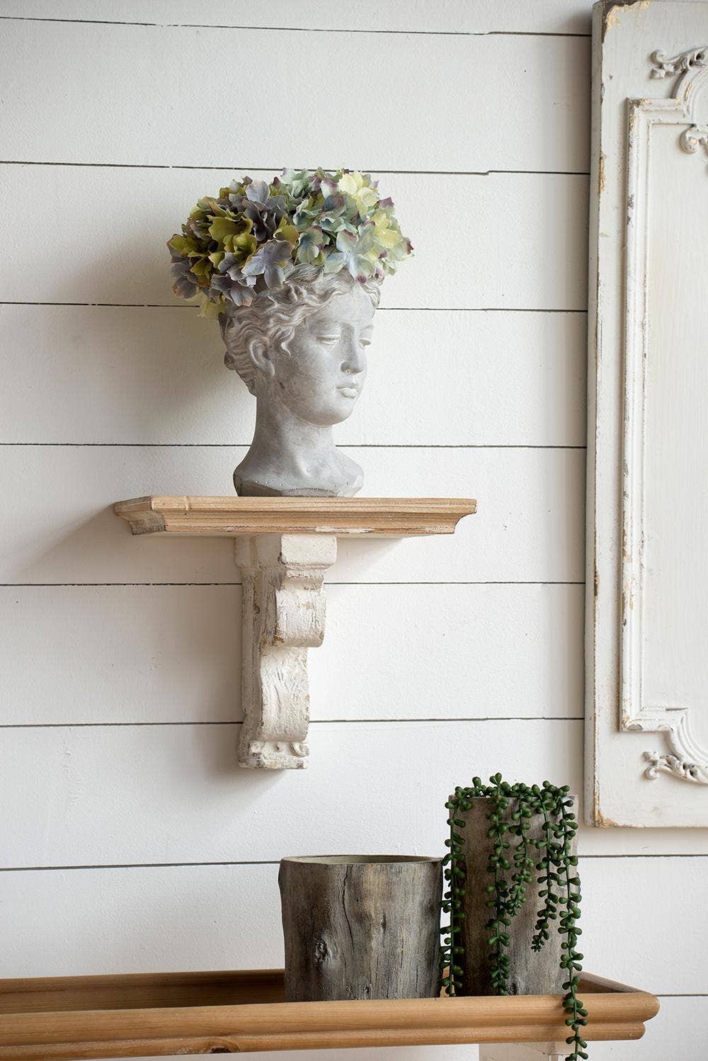 A&B Home Group Inc. - Vendita all'ingrosso Mensole da parete - Mensola da parete in legno invecchiato 14x9x11,5" con design a mensola.4