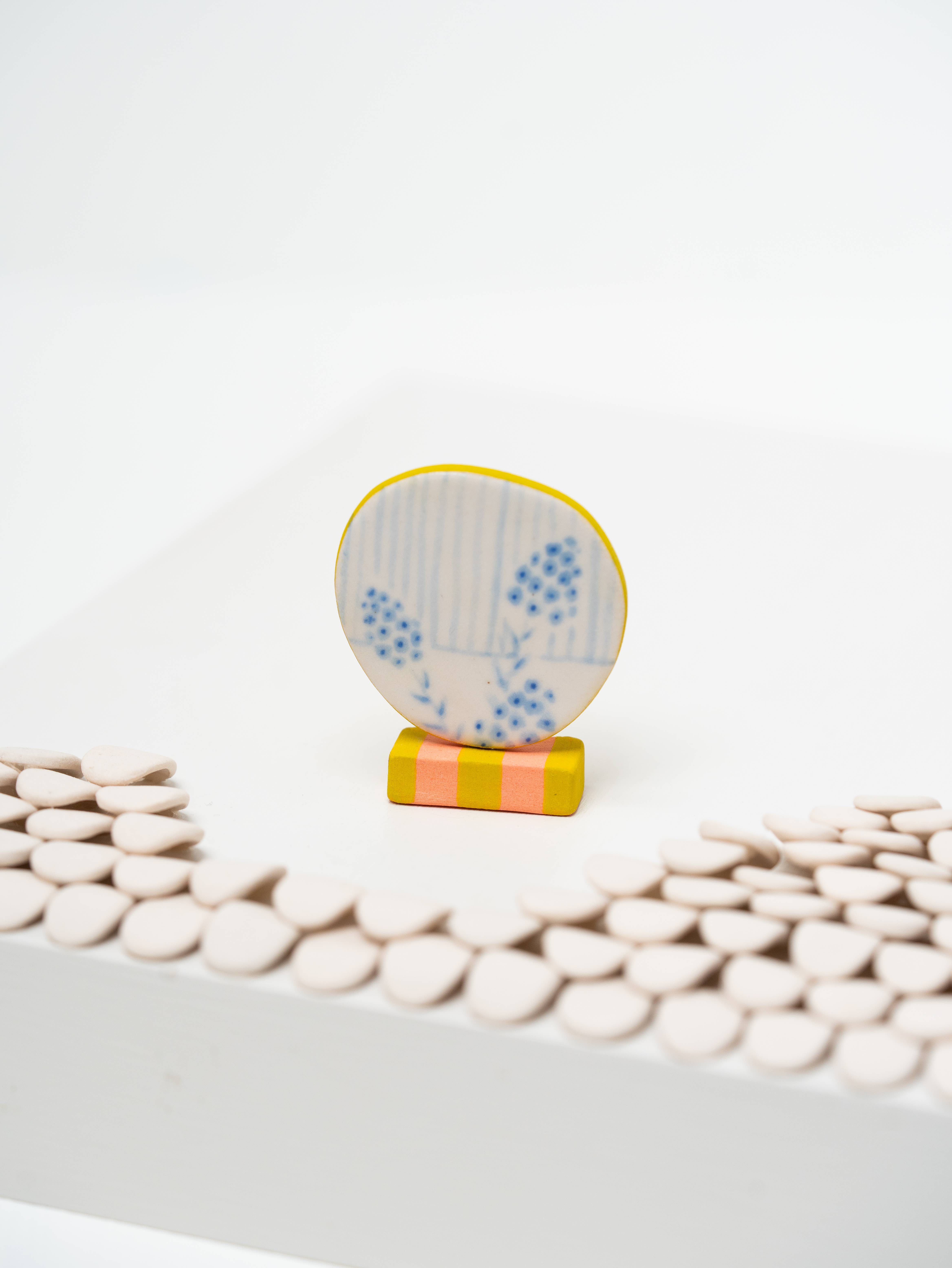 Twenty Two West - Wholesale Sculpture - Talking to the Flowers Sculpture3