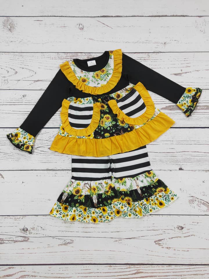 sassy kids palace - Wholesale Top & Pant Set - Kids - Girls Sunflower Cow Bell Bottom Capris Set