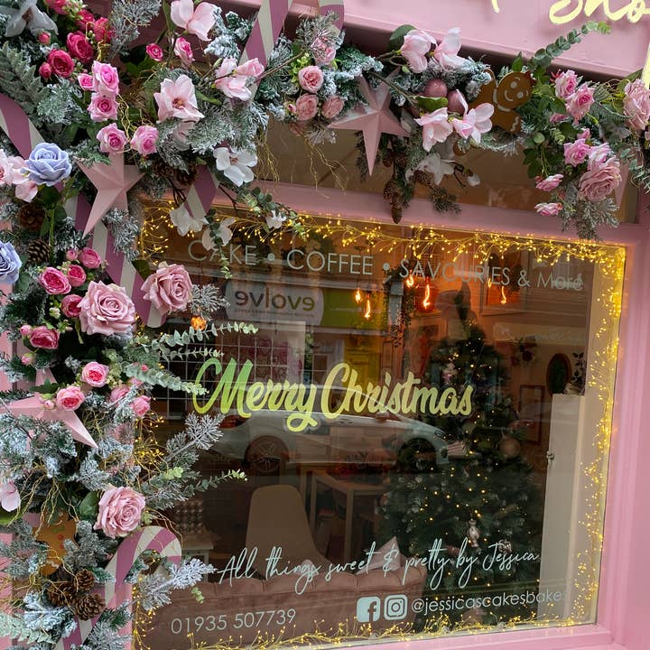 IVY CRUZ - Wholesale Bunting/Garland - Pink Christmas Flower Garland0