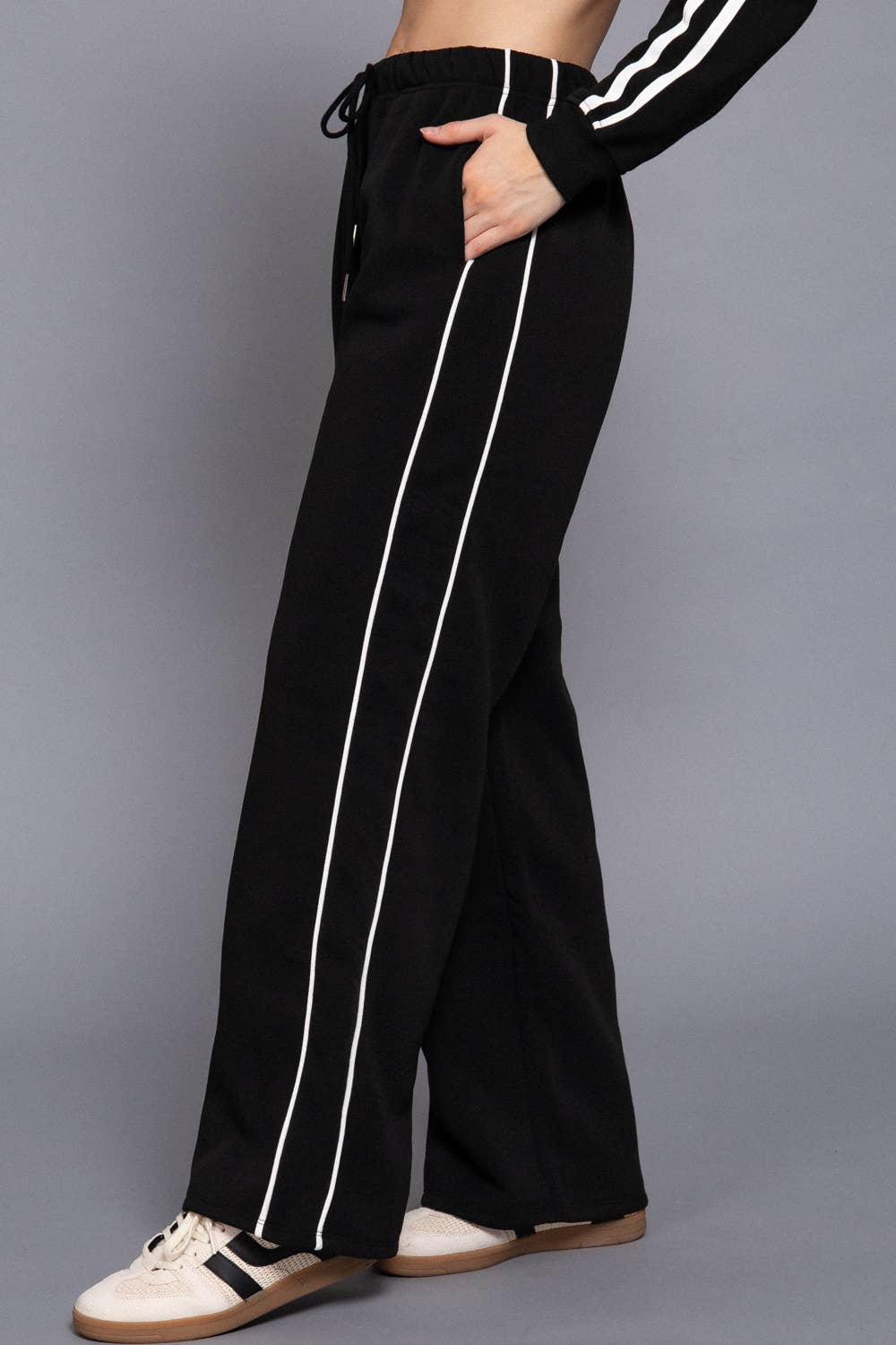 Active Basic | Active USA – calças de treino - Mulher por atacado – Calças de Treino com Detalhe de Linha em Contraste4