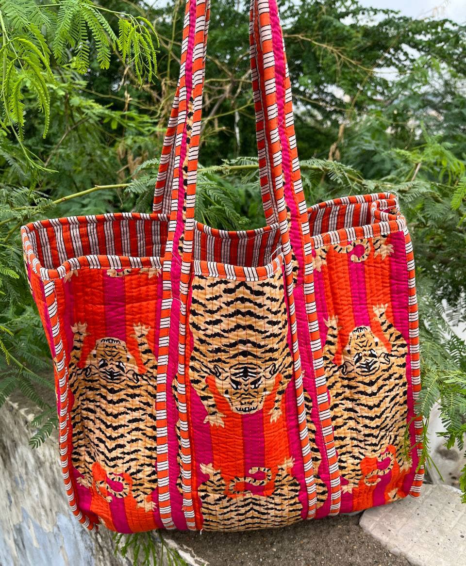 bhavnas boutique - Wholesale Shoulder bag – women's - Market Bag Women Shopping Bag Tiger Print Cotton Quilted Bag1