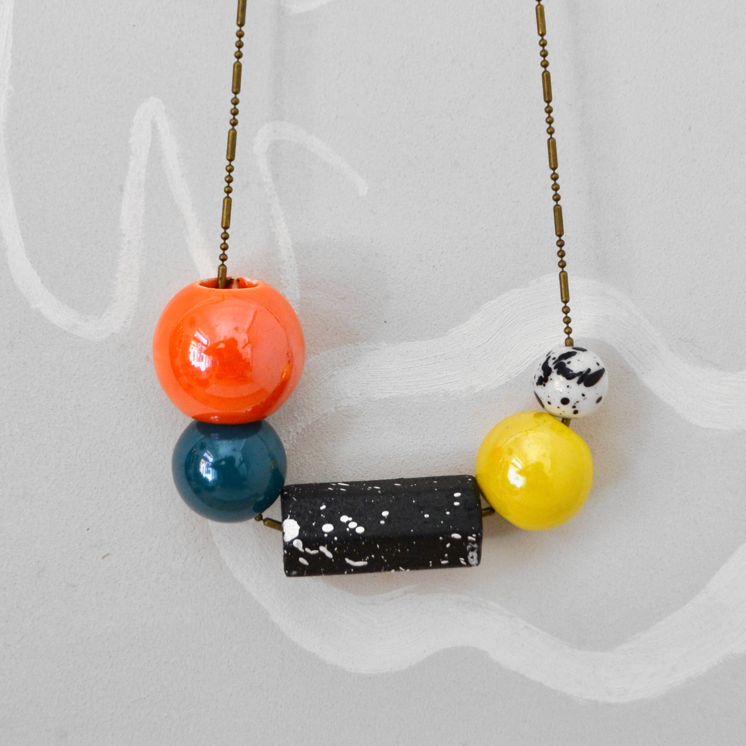 Rollitoasí - Venta al por mayor Gargantilla ancha - Collar mujer cerámica y madera universe naranja0