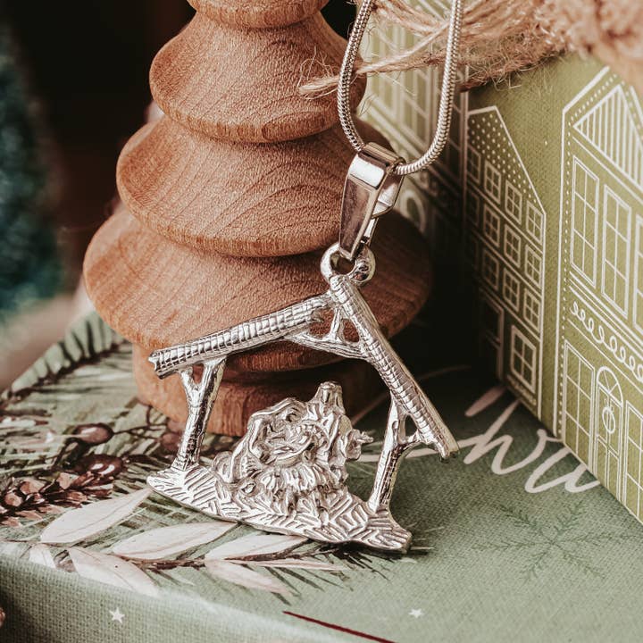 House of Morgan Pewter - Wholesale Pendant/Charm Necklace - Handmade Nativity Pendant Necklaces - Manger Jewelry7