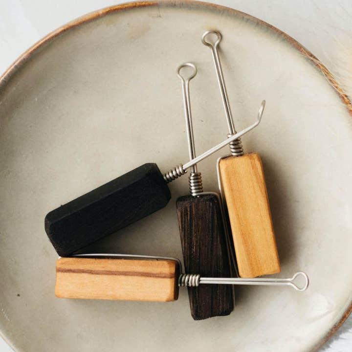 Cure-oreille réutilisable Mind the Trash – Beige pour la vente par Mind the trash