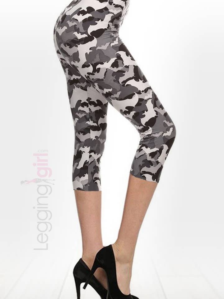 Going Batty Capri - Printed FeatherSoft Leggings with Bats for wholesale by LeggingGirl.com