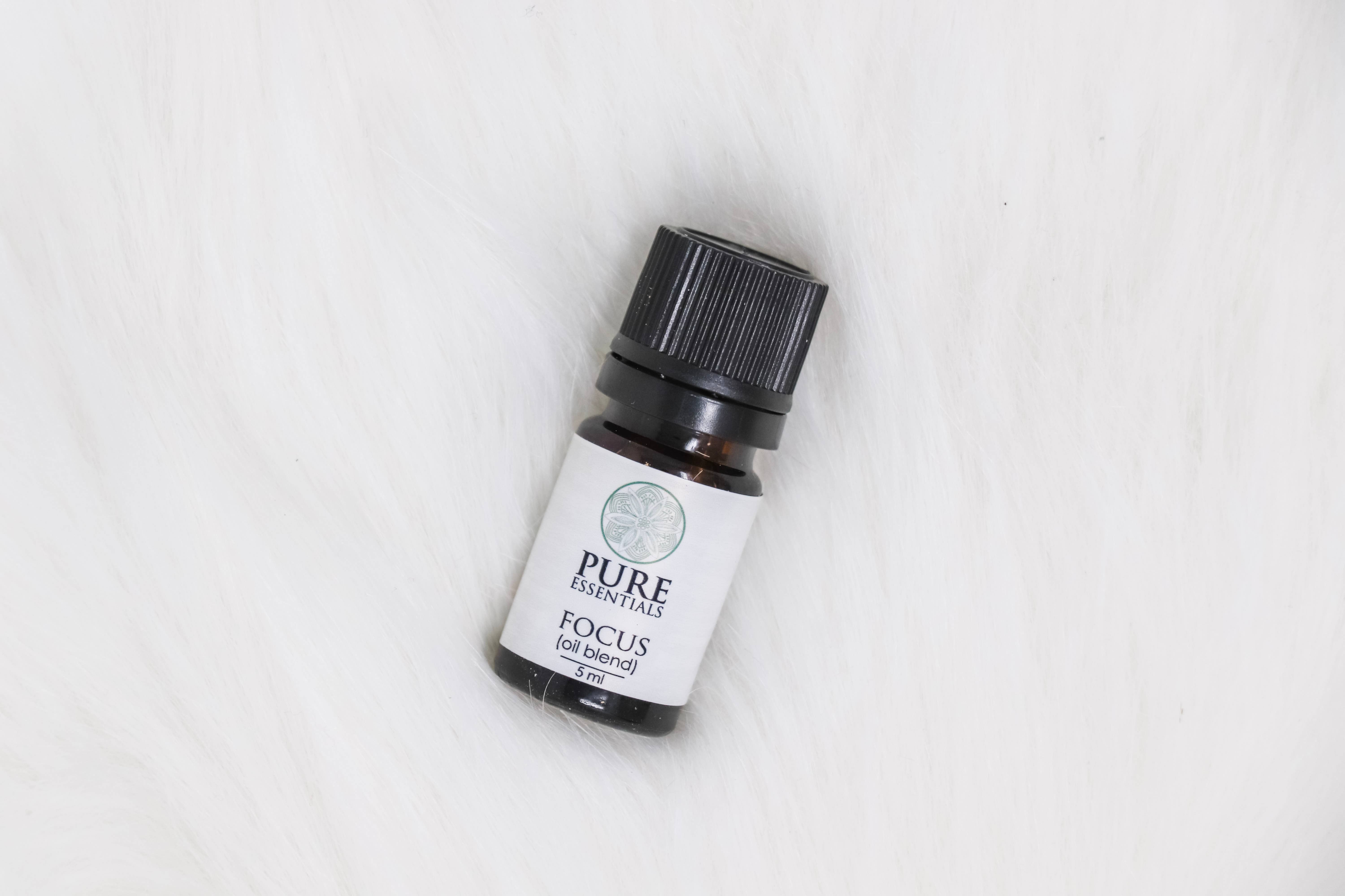 Pure Essentials Inc. - Wholesale Essential Oil Roll-On - Focus Oil Blend0