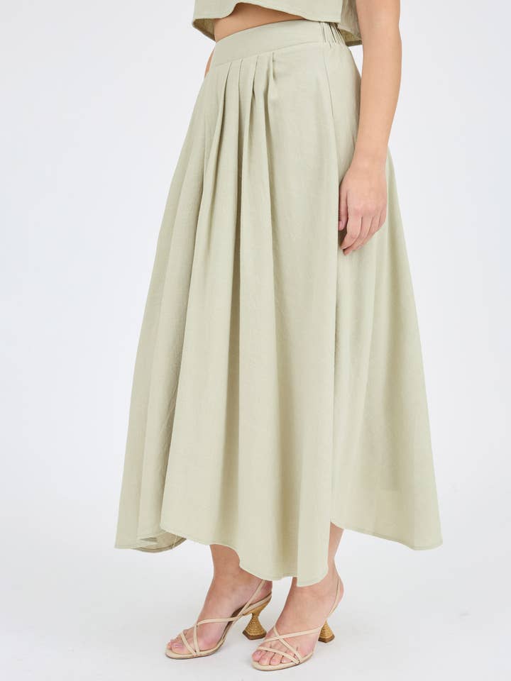 Blu Pepper - Wholesale Skirt - Women's - PLEATED HANDKERCHIEF LINEN MAXI SKIRT