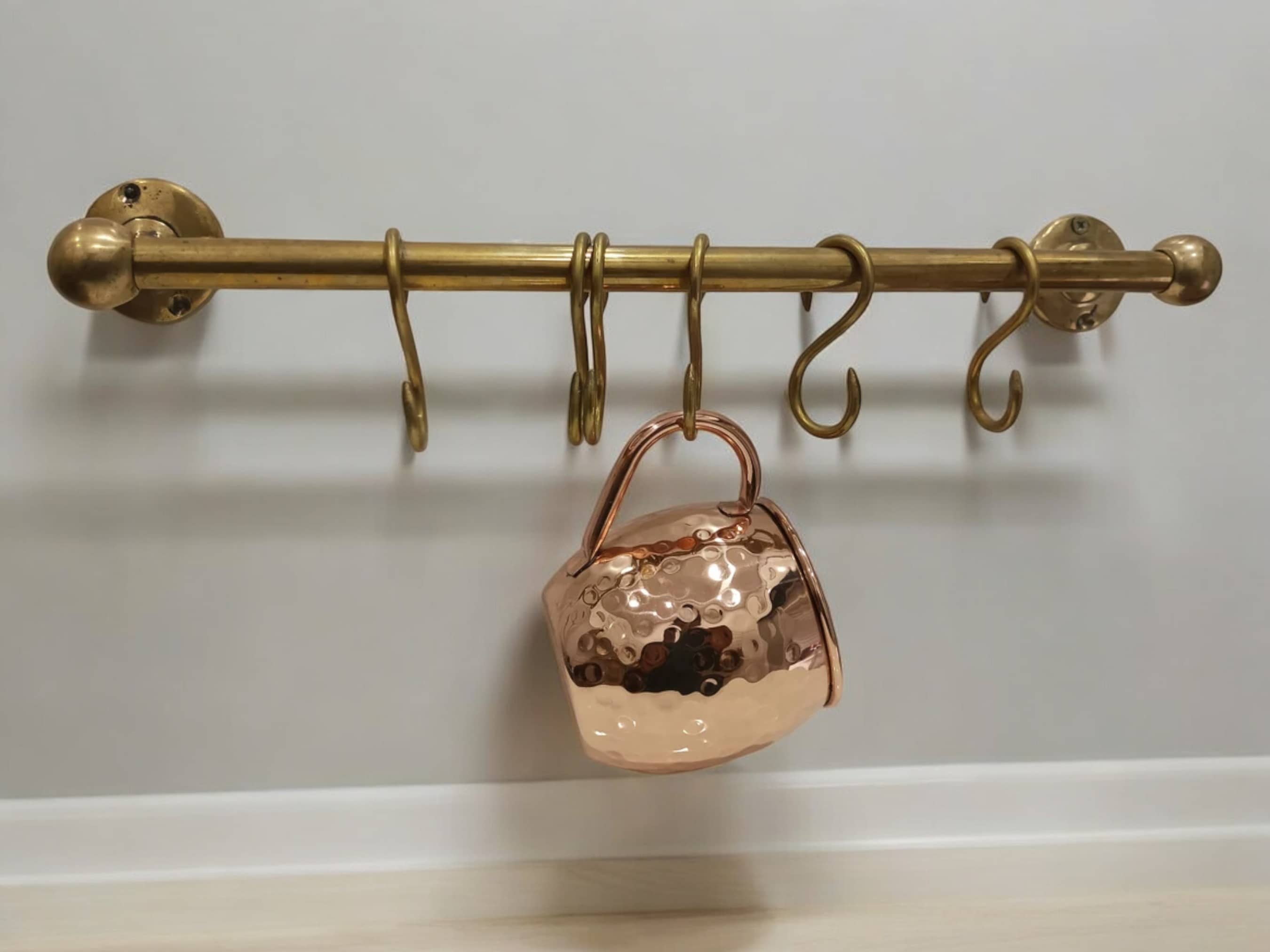 Moroccantastics - Wholesale Kitchen Storage/Organizer - Unlacquered Brass Pot Rail with Hooks - Elegant Kitchen Pot Rack & Hangers4