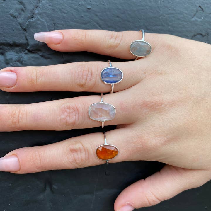 Seeds - Wholesale Single Stone/Solitaire Ring - Sterling Silver Band Abstract Stone Ring Moonstone, Kyanite