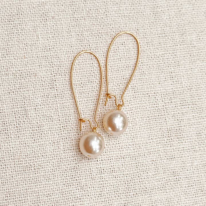 Gracie Rose Designs - Wholesale Dangle Earrings - Pearl Drop Gold Earrings