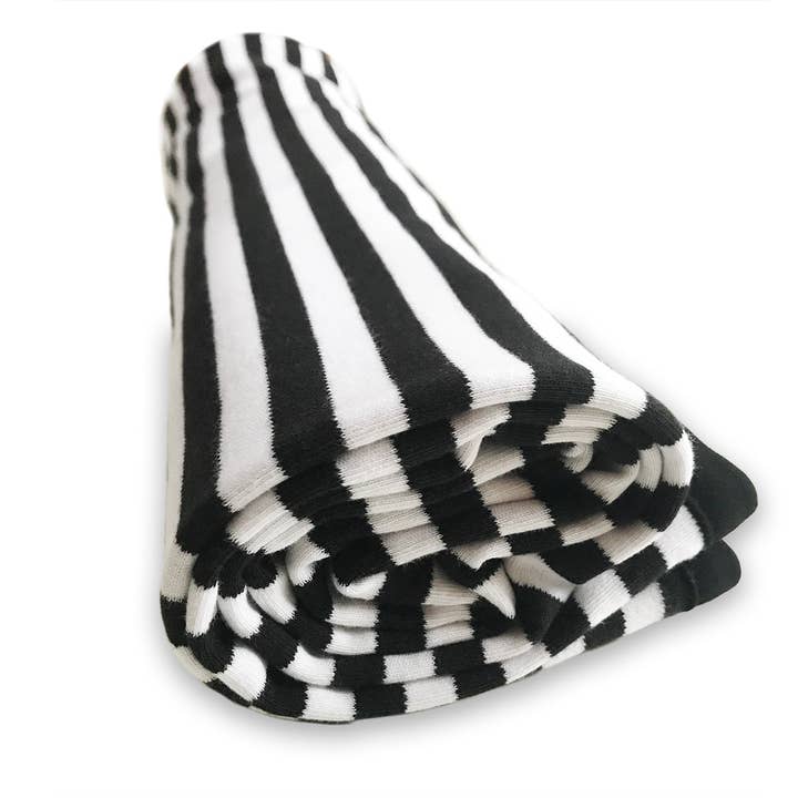 Lazy Baby Organic Cotton Black and White Blanket for wholesale by Lazy Baby®
