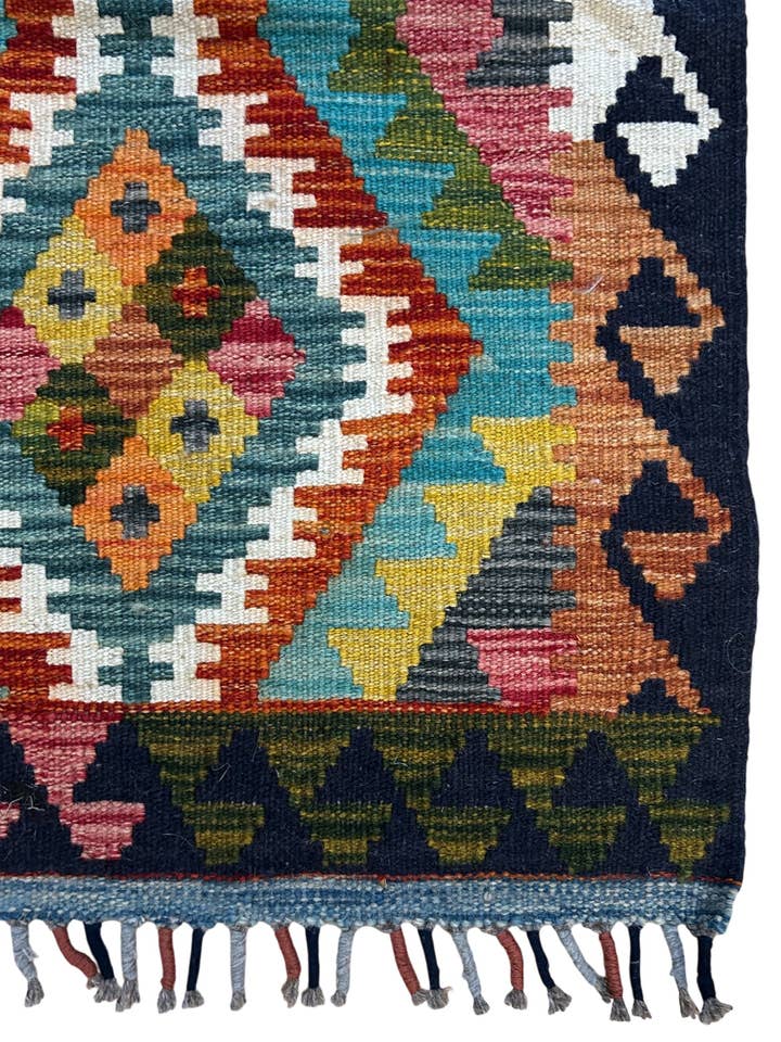 Kilim Accent Rug for wholesale by Turkmen Handicrafts