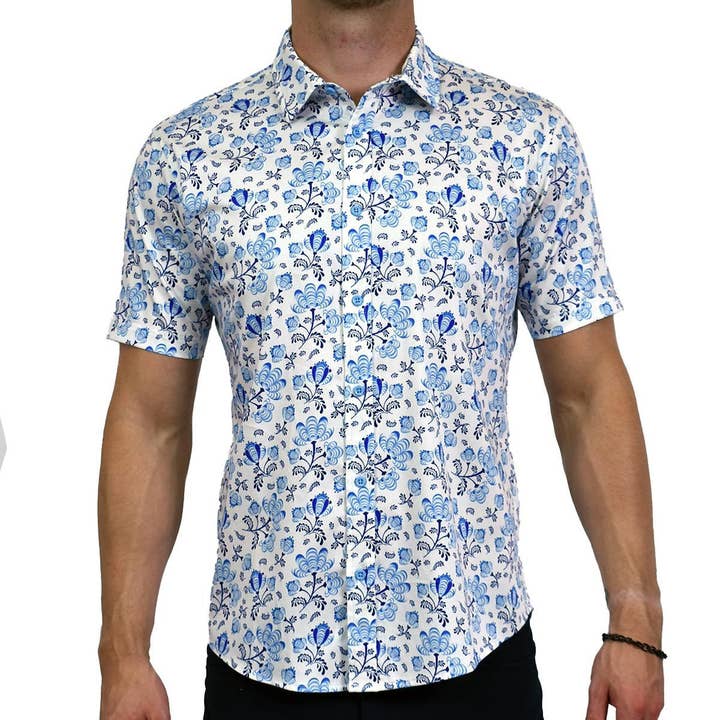 Chemise en coton extensible à manches courtes avec boutons et motif floral en porcelaine fine pour la vente par Assassin Menswear