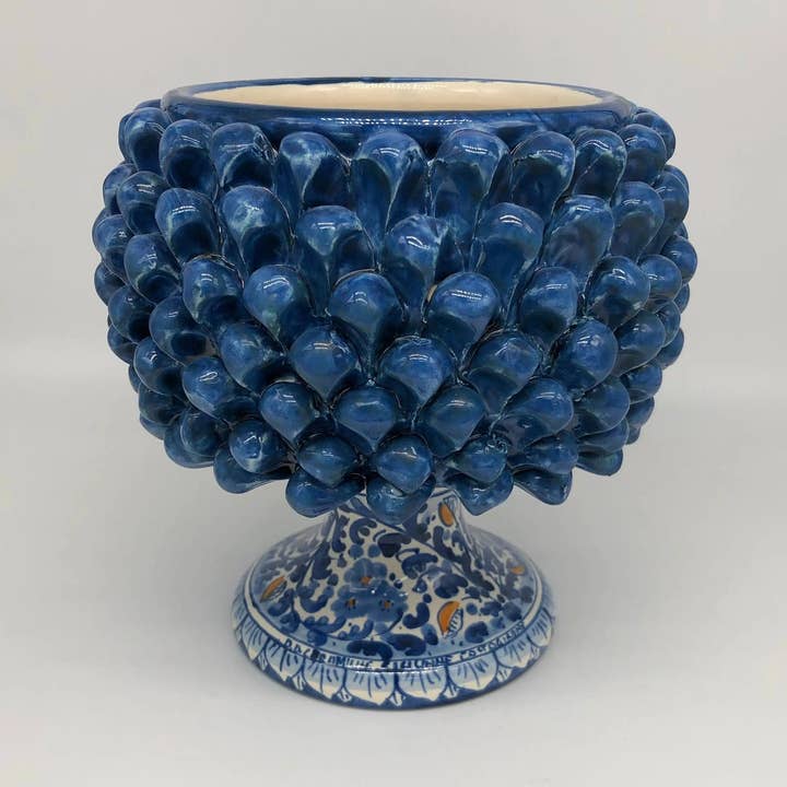 DD Ceramiche Siciliane - Wholesale Decorative Plate/Dish/Bowl - Half Pinecone Ceramic Caltagirone cm H.20 L.20 Handmade Antique Blue Decorated Base
