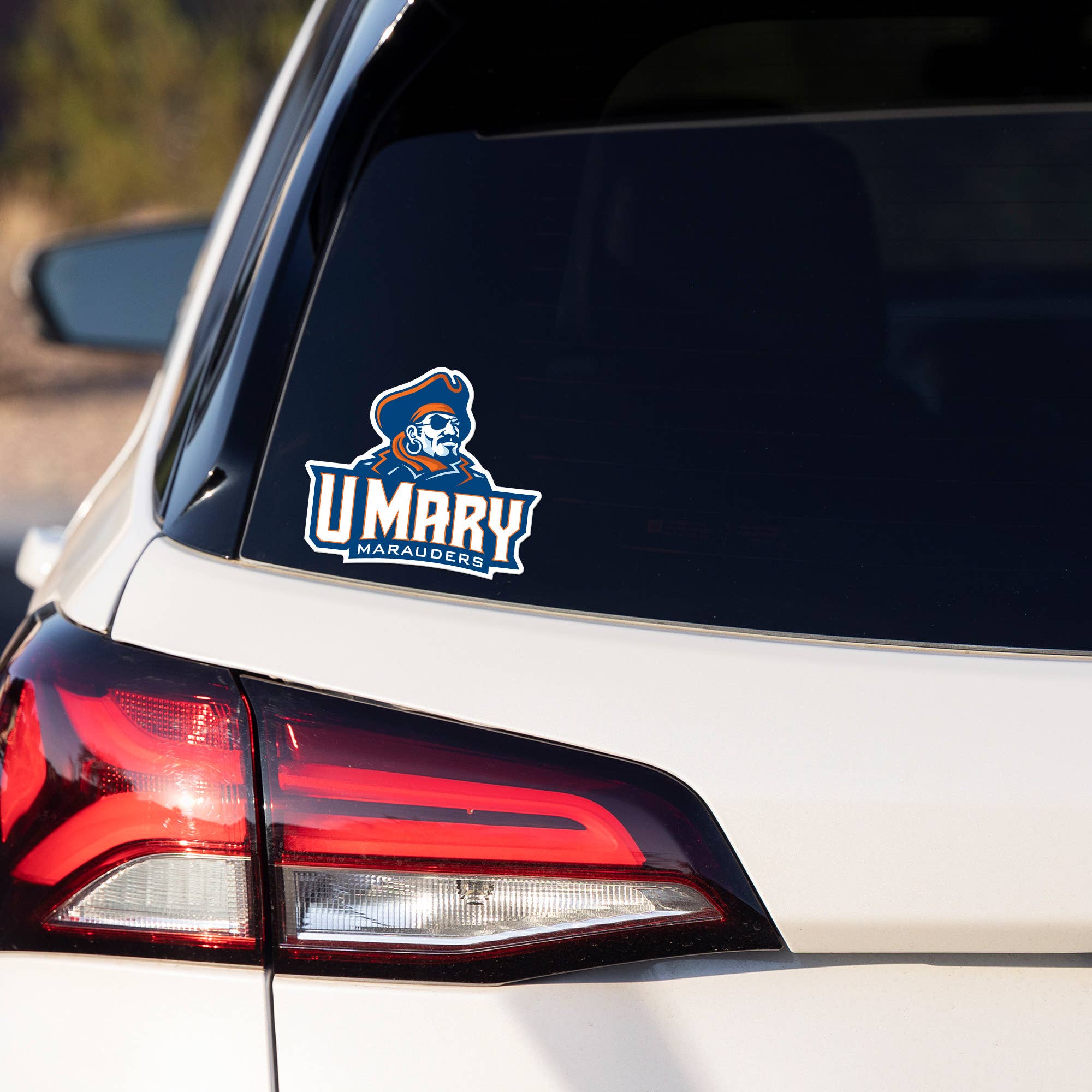 Rico Industries - Vente Breloque décorative pour voiture – unisexe - NCAA Mary Marauders Autocollant Découpé Moyen2