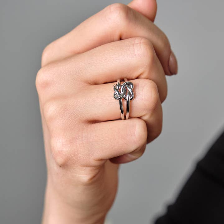 Sessori - Wholesale Band/Stacked Ring - Lover's Knot Silver Ring0