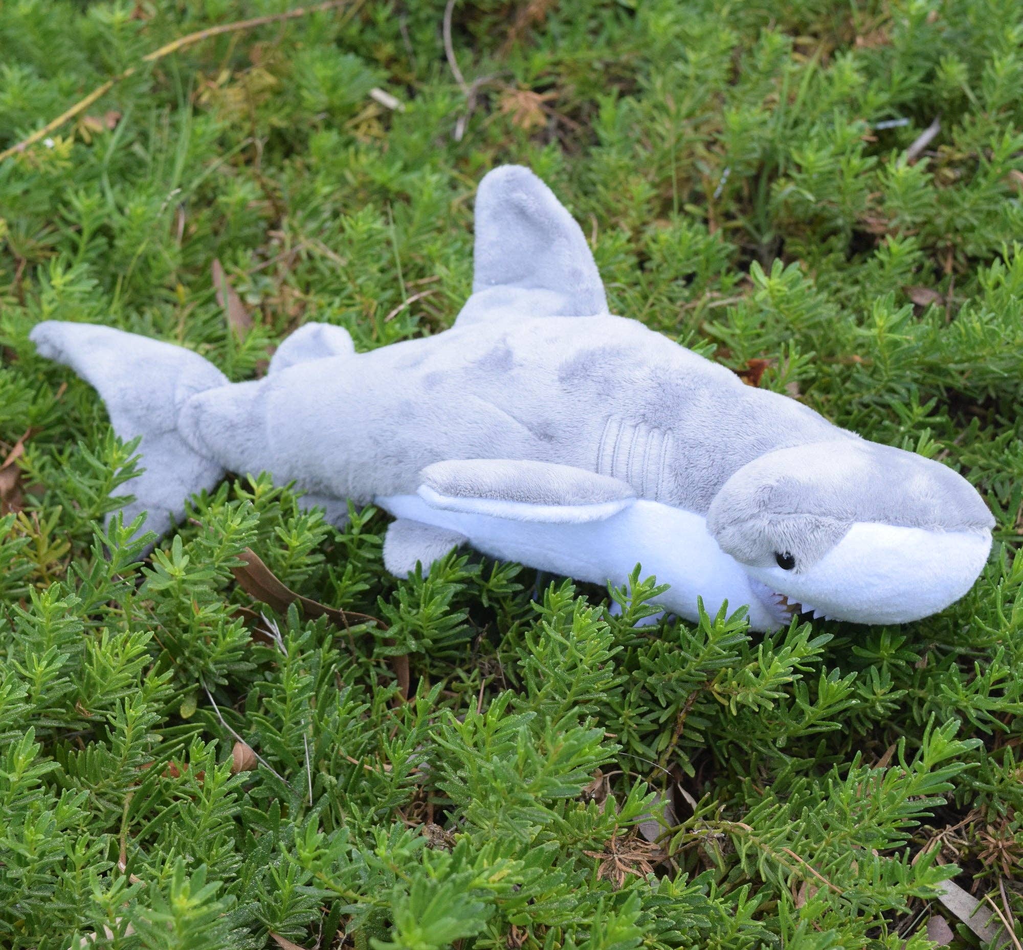 Wildlife Tree – wholesale Stuffed/plush toy – Kids & baby – 12" Bonnethead Shark Stuffed Animal4