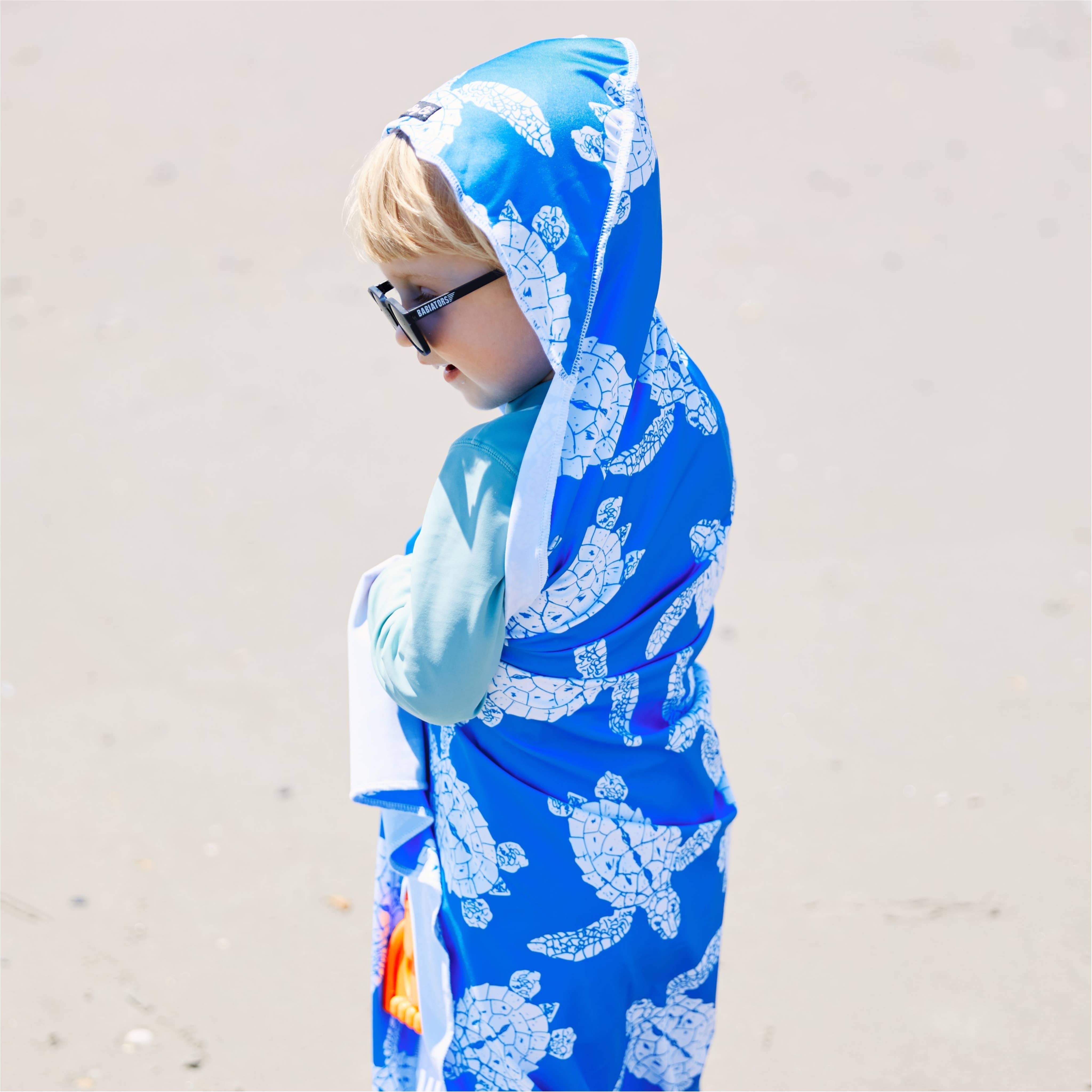 ROAM – wholesale Hooded towel – Child & baby –  Kids UPF 50+ Beach Towel with Hood (Sea Turtles)1