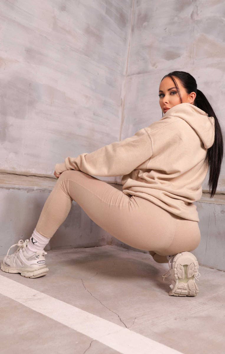 Femme Luxe – Großhandel Hoodie – Damen – Femme Luxe Stone Fleece-Hoodie mit Kordelzug, großer Passform, langen Ärmeln und Fronttasche2