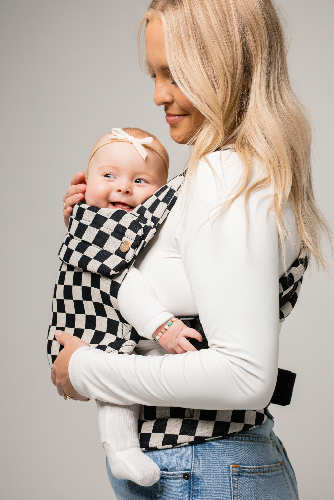 Mabē Baby Carriers - Wholesale Baby Carrier - The Monarch Carrier - Ebony Check3