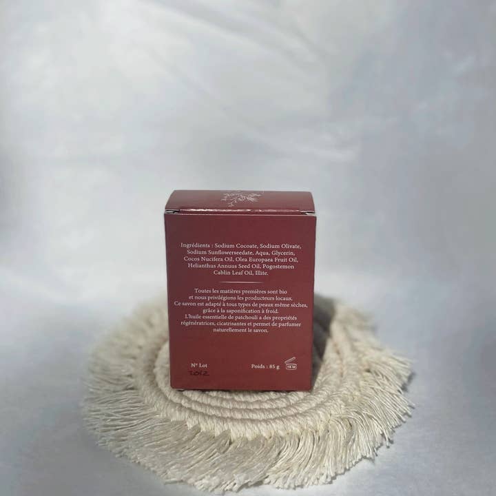 Le nom des fleurs - Wholesale Bar Soap - Surgras soap with patchouli & red clay2