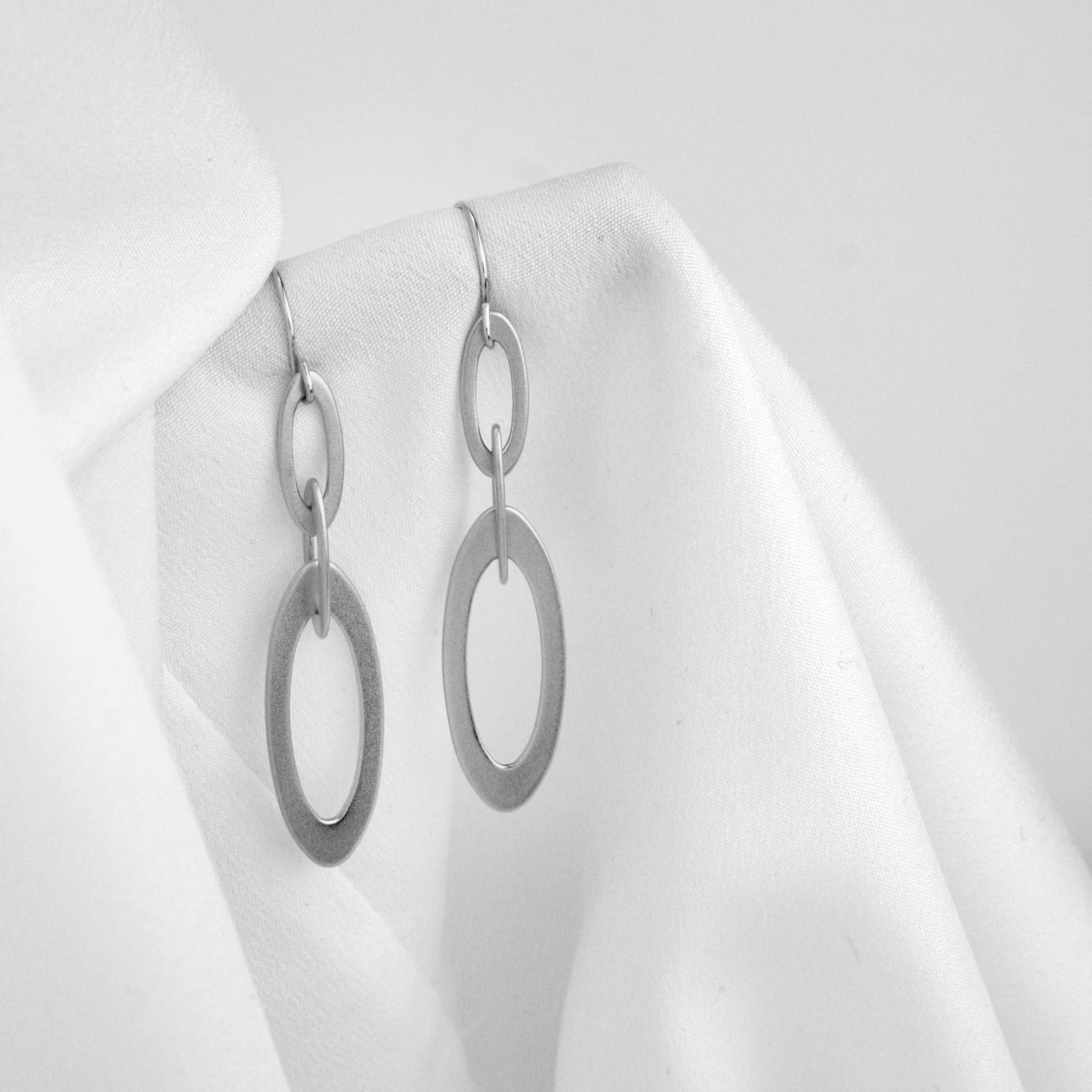 Industrial Jewellery Ltd – wholesale Dangle earrings – Ava Earrings Silver5