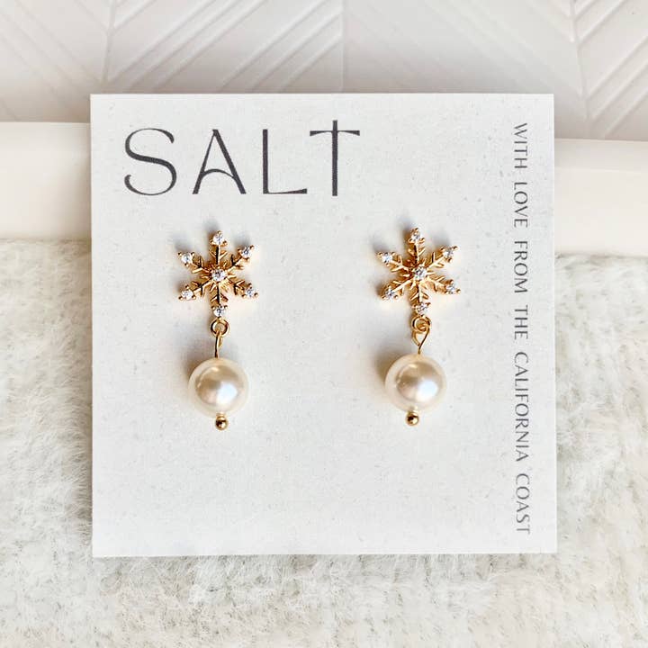 SALT by Sarah Curtis - Wholesale Stud/Post Earrings - PEARL SNOWFLAKE DANGLE EARRINGS | chic winter stud earrings0