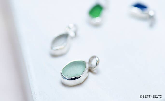 Betty Belts | Ocean Lovers® - Wholesale Pendant/Charm Necklace - Mermaid Tear Genuine Sea Glass Necklace2