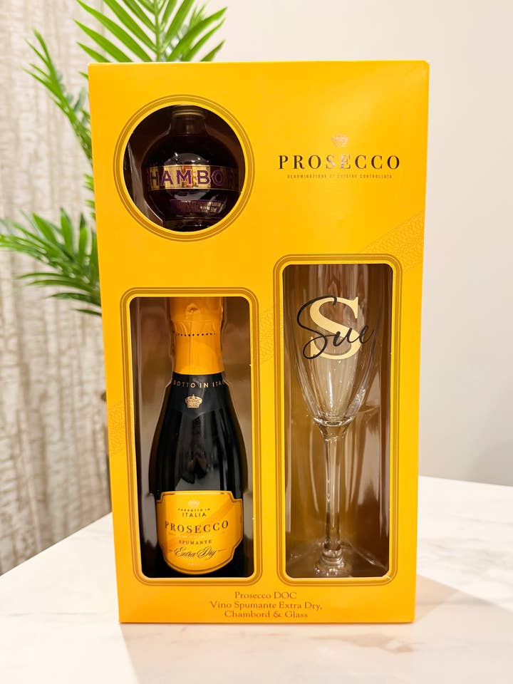 Personalised Prosecco Gift Set, Wedding Gifts, Gifts for Her for wholesale by Perfectgiftstogive
